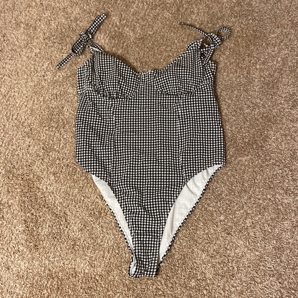 Gingham print bathing suit